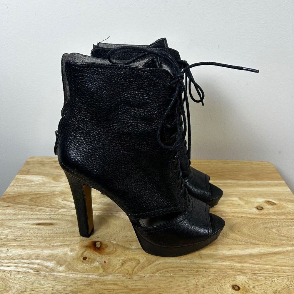 Vince Camuto Lannlo Black Leather Lace Up Peep Toe Platform Booties Size 6.5M